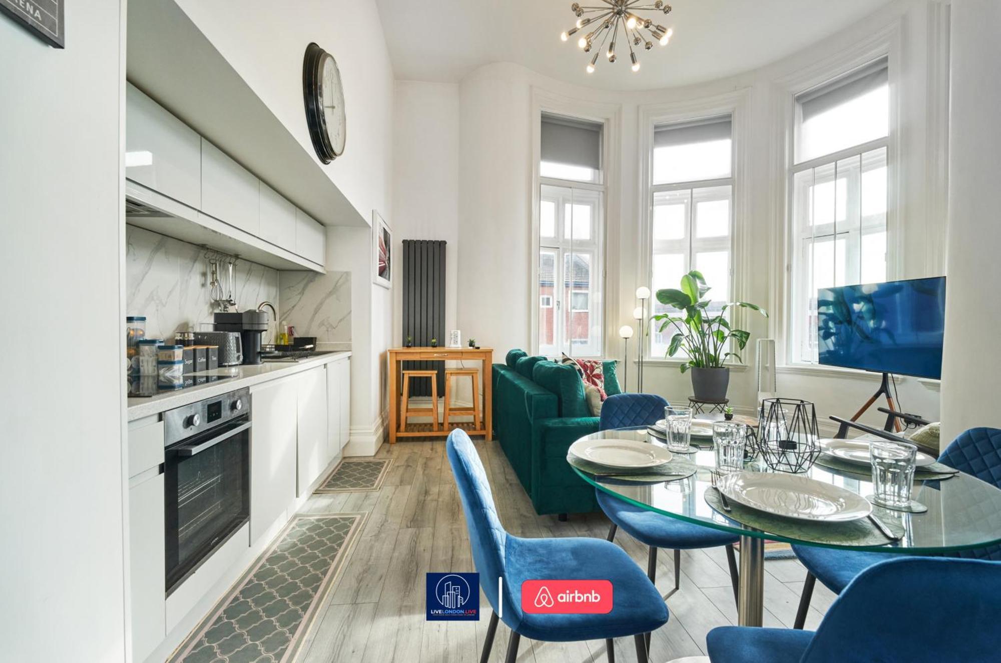 Last-Minute Specials L Sleeps Up To 4 Guests L One-Bedroom Apartment With King Bed And High Ceilings Near Camden By Live London Short Lets & Serviced Accommodation Exterior photo